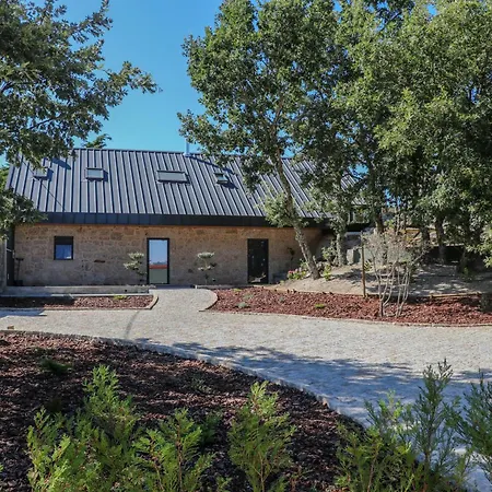 Hétvégi ház Alagoa Local *